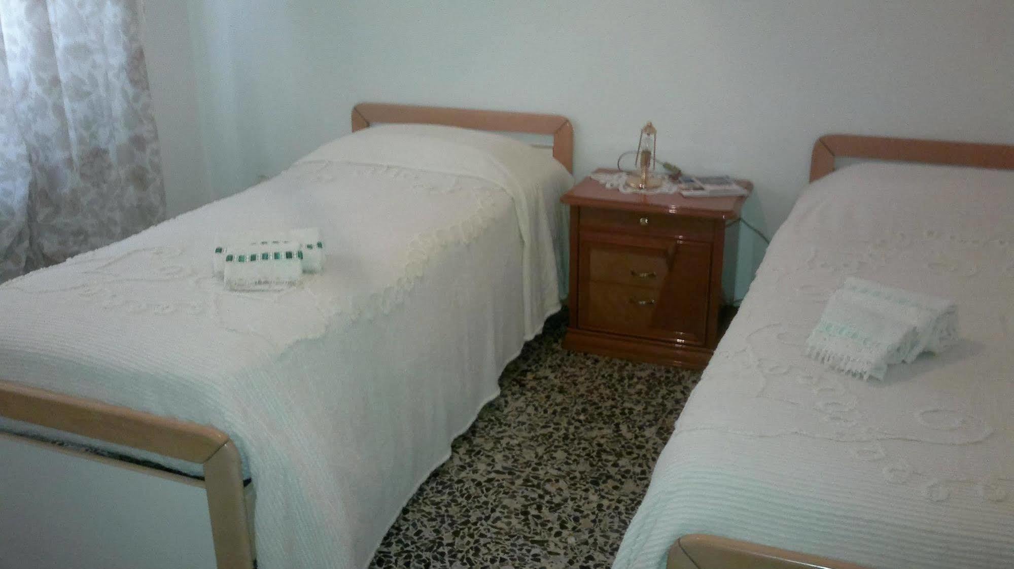 B&B In Centro San Benedetto del Tronto Exterior photo