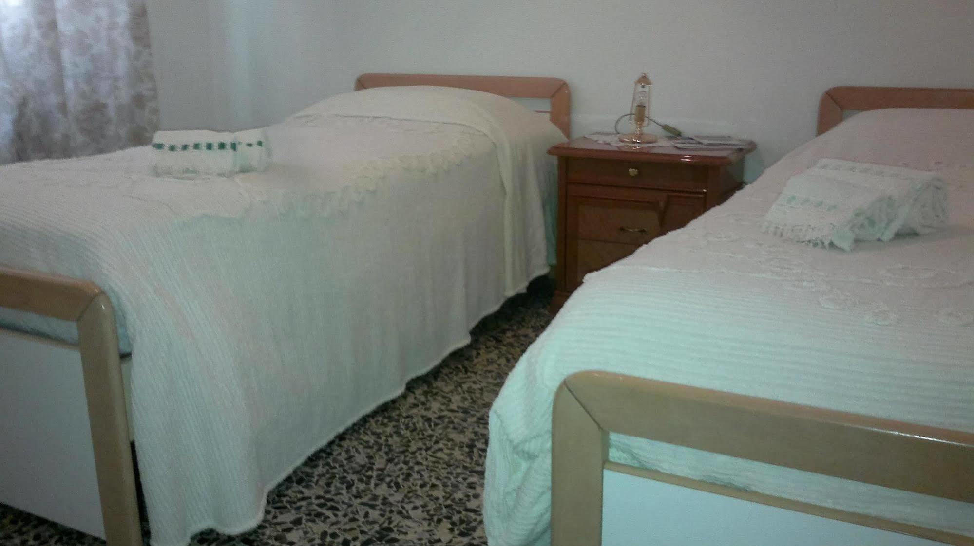 B&B In Centro San Benedetto del Tronto Exterior photo