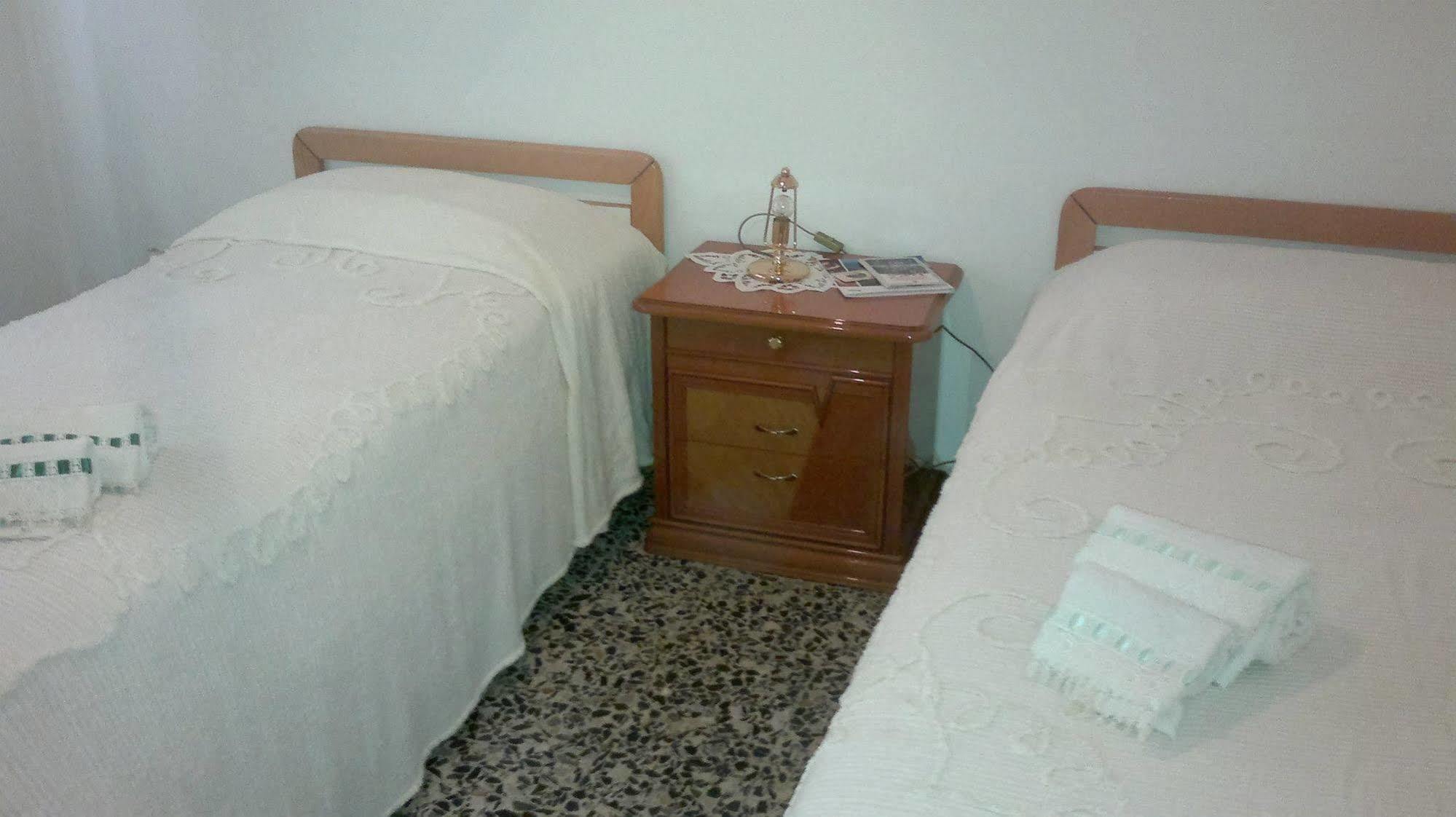 B&B In Centro San Benedetto del Tronto Exterior photo